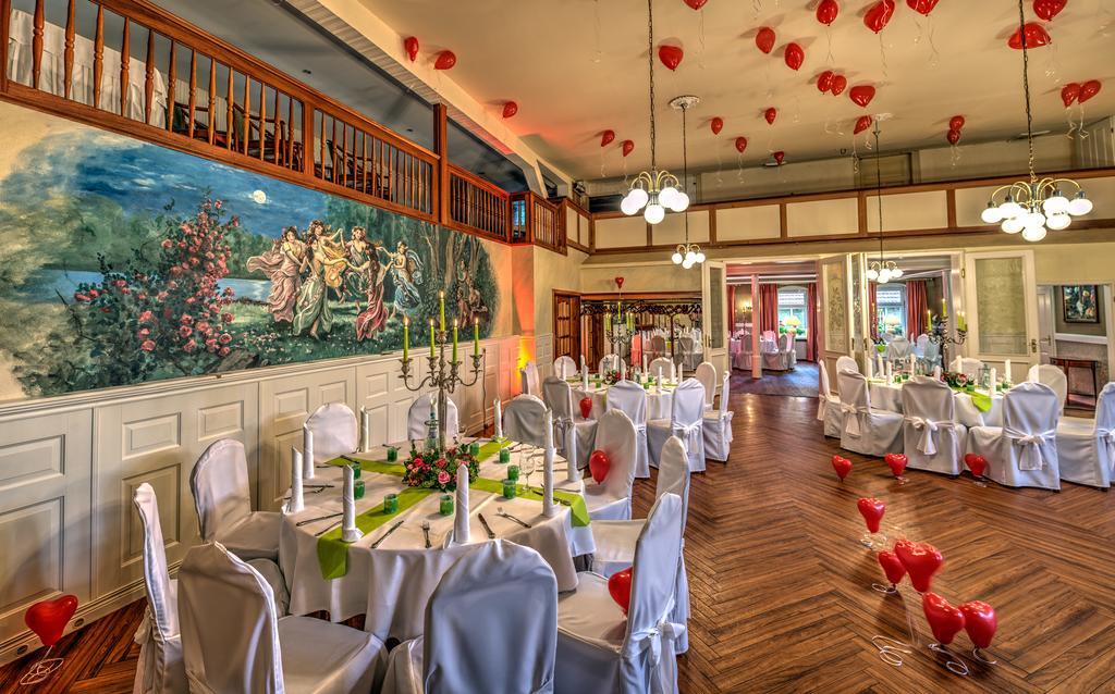 Landhotel Schwarzer Adler Suelzetal Business bilde